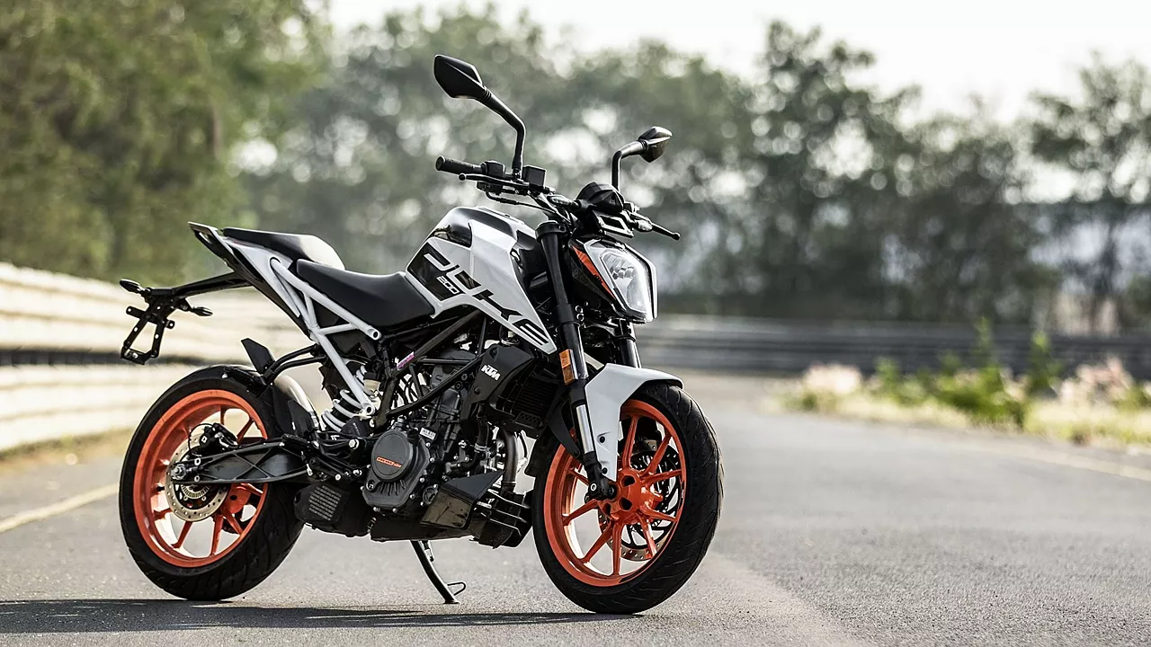 Top Five Things You Need to Know About KTM 200 Duke in 2024 | Article ...